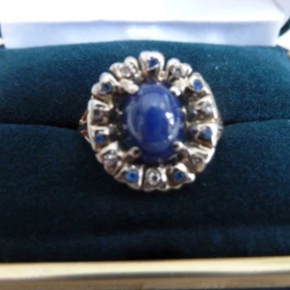 10k white gold Star Sapphire ring set with 7 diamonds and 7 sapphires - Picture 1 of 3
